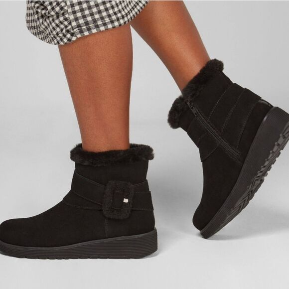 Skechers Women's Keepsakes Wedge Cozy Wraps Winter Boot, Black, Size 7 - Picture 9 of 9